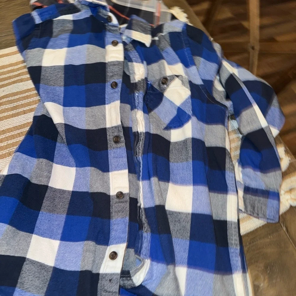 Old Navy long sleeve